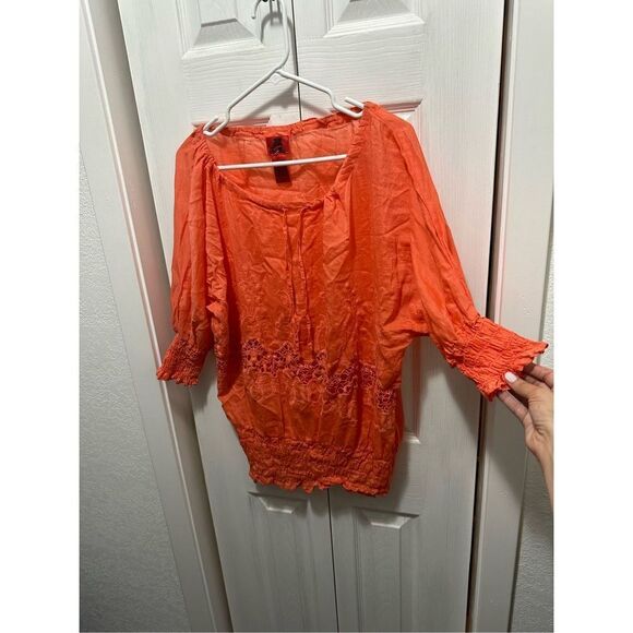 V Christina Womens Silk Tunic Blouse Eyelet Quarter Sleeve Smocked Cuff Orange M - Picture 7 of 7